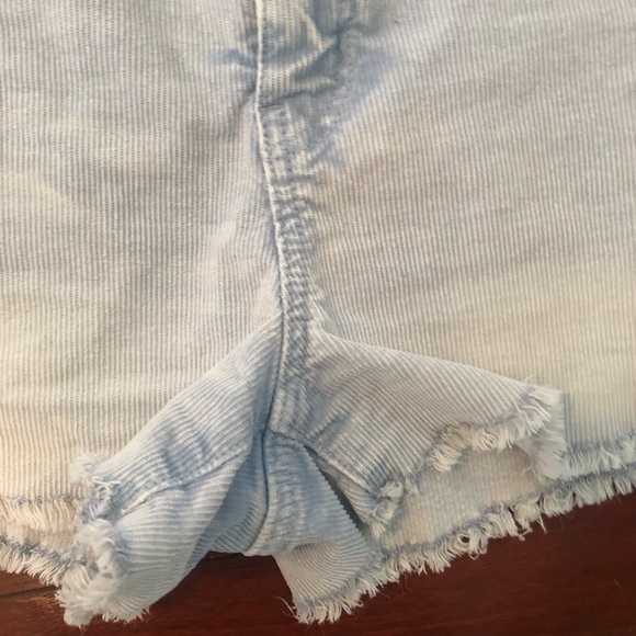American Eagle 🦅 size 6 High Rise Corduroy Frayed shorts - Picture 12 of 16